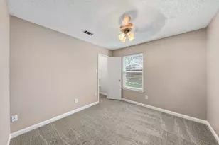 6104 Sandy Ln, Watauga, TX 76148 - Photo 16