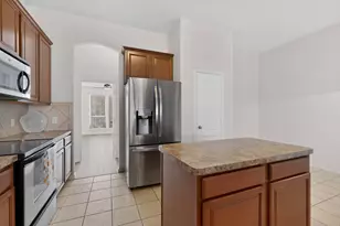 1605 Weeping Willow Ln, Arlington, TX 76002 - Photo 12