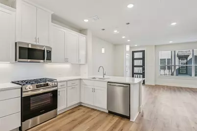 12895 Raven Way #17, Farmers Branch, TX 75234 - Photo 10