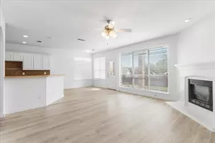 8604 Secret Forest Dr, Dallas, TX 75249 - Photo 10