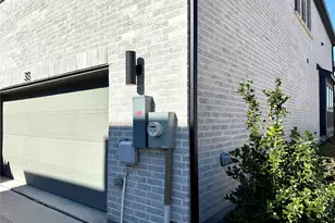 12895 Raven Wy, Farmers Branch, TX 75234 - Photo 2