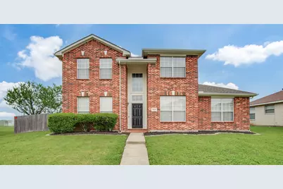 1425 Gatlinburg Circle, DeSoto, TX 75115 - Photo 1