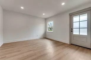 4213 Motley Dr, Mesquite, TX 75150 - Photo 2