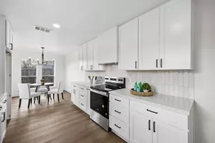 3401 Radcliffe Dr, Rowlett, TX 75088 - Photo 10