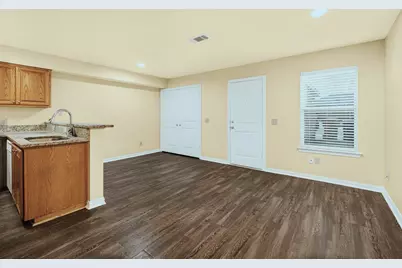 1716 S Waco Street, Van Alstyne, TX 75495 - Photo 8