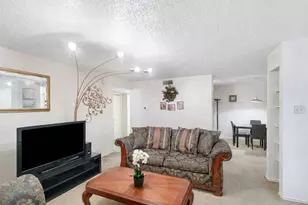 8109 Skillman St, Dallas, TX 75231 - Photo 2