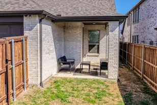 913 Gilbreath Ave, Crowley, TX 76036 - Photo 36