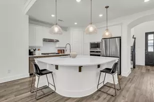 913 Gilbreath Ave, Crowley, TX 76036 - Photo 4