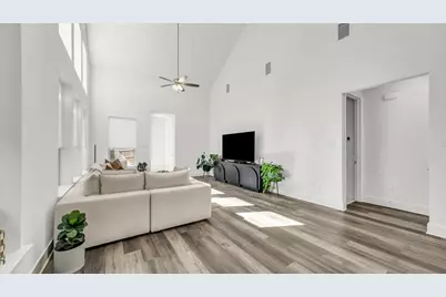 913 Gilbreath Avenue, Crowley, TX 76036 - Photo 16