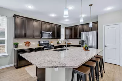 813 Sweeping Butte Drive, Fort Worth, TX 76052 - Photo 16