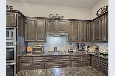 904 Regal Bluff Lane, DeSoto, TX 75115 - Photo 12