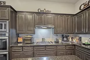 904 Regal Bluff Ln, DeSoto, TX 75115 - Photo 12