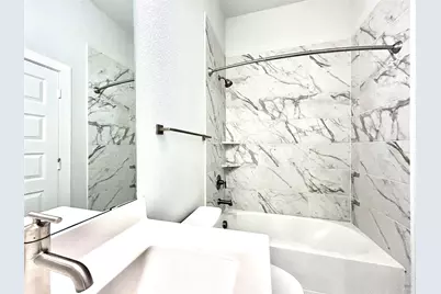 2501 Ascension Boulevard #303, Arlington, TX 76006 - Photo 12