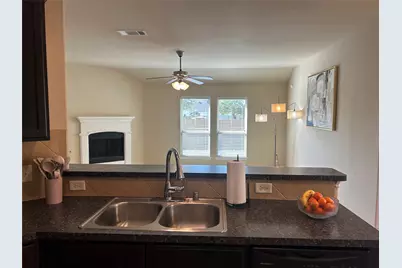 217 Villanova Drive, Van Alstyne, TX 75495 - Photo 4