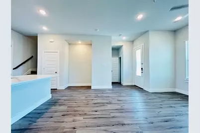 760 W Bedford Euless Road #218, Hurst, TX 76053 - Photo 22