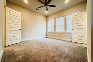 760 W Bedford Euless Rd, Hurst, TX 76053 - Photo 32