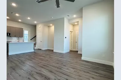 760 W Bedford Euless Road #218, Hurst, TX 76053 - Photo 40