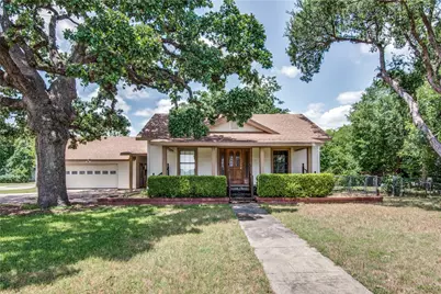 327 S Jefferson Street, Irving, TX 75060 - Photo 1