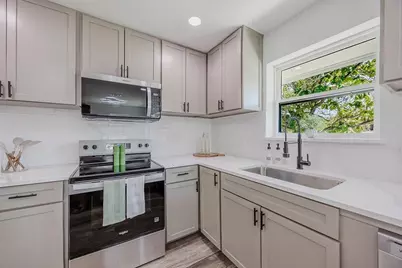 310 E 6th Street, Prosper, TX 75078 - Photo 14