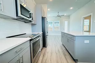 760 W Bedford Euless Rd, Hurst, TX 76053 - Photo 8