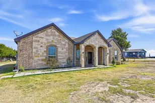 559 Northstar Rd, Fate, TX 75189 - Photo 6