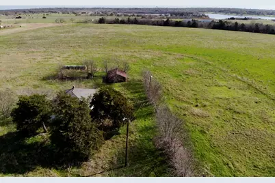 1900 Nesuda Road, Ennis, TX 75119 - Photo 2