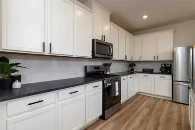 212 Colvin Lane, Justin, TX 76247 - Photo 14