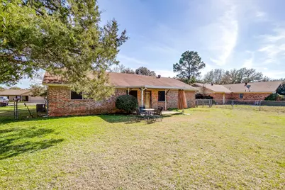 1022 Princeton Place, Cleburne, TX 76033 - Photo 14