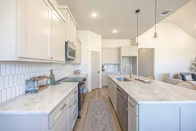 5200 Helmick Avenue, Fort Worth, TX 76107 - Photo 8