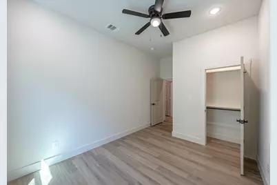 5200 Helmick Avenue, Fort Worth, TX 76107 - Photo 20