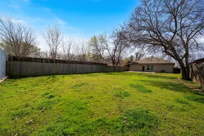 210 Maltby Road, Irving, TX 75061 - Photo 24