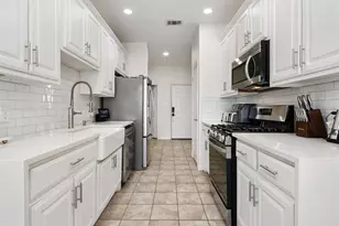 210 Maltby Rd, Irving, TX 75061 - Photo 6