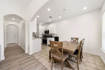 210 Maltby Road, Irving, TX 75061 - Photo 8