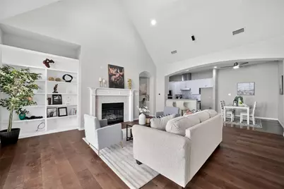 3215 Ricci Lane, Irving, TX 75062 - Photo 16