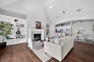 3215 Ricci Ln, Irving, TX 75062 - Photo 16