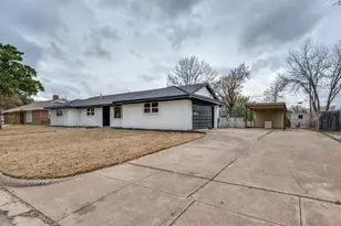 5916 Meredith Ln, Edgecliff Village, TX 76134 - Photo 2