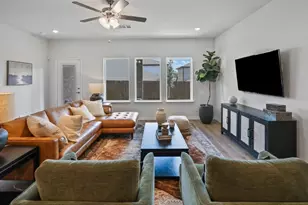 2322 Skyward St, Grand Prairie, TX 75052 - Photo 14