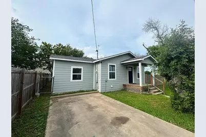 205 W 10th Street, Ferris, TX 75125 - Photo 1