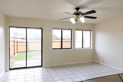 824 Middle Cove Drive, Plano, TX 75023 - Photo 10