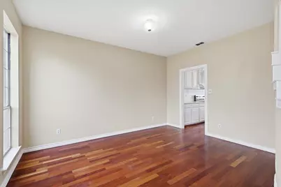 6204 Kingswood Drive, Arlington, TX 76001 - Photo 8