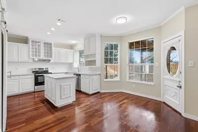 6204 Kingswood Drive, Arlington, TX 76001 - Photo 10