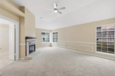 6204 Kingswood Drive, Arlington, TX 76001 - Photo 20