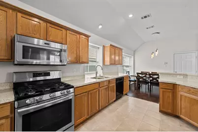 3205 Hamlett Lane, Garland, TX 75043 - Photo 6