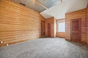 410 S Preston St, Wolfe City, TX 75496 - Photo 26