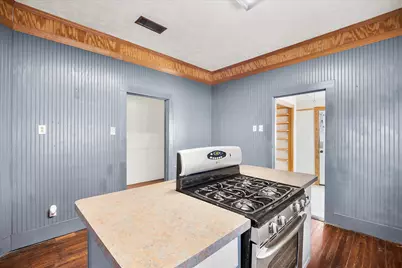 410 S Preston Street, Wolfe City, TX 75496 - Photo 16