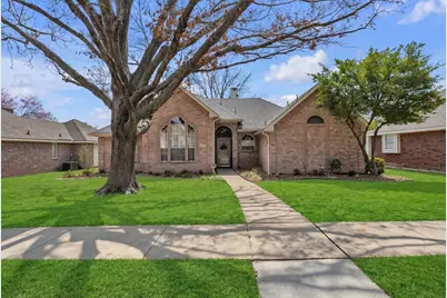 2214 Saint Albens Place, Garland, TX 75040 - Photo 2