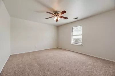 817 Kentucky Derby Lane, Fort Worth, TX 76179 - Photo 10