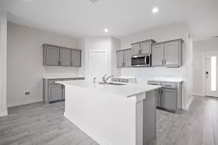 1521 Frst Pk Dr, Alvarado, TX 76009 - Photo 4