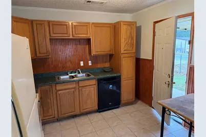 2246 Denmark Street, Dallas, TX 75253 - Photo 4