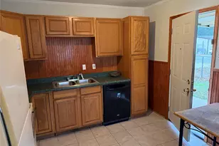 2246 Denmark St, Dallas, TX 75253 - Photo 4